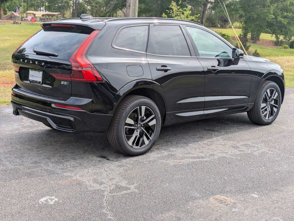 New 2026 Volvo XC60 B5 Core w/ Protection Package Premier AWD/4WD image 6