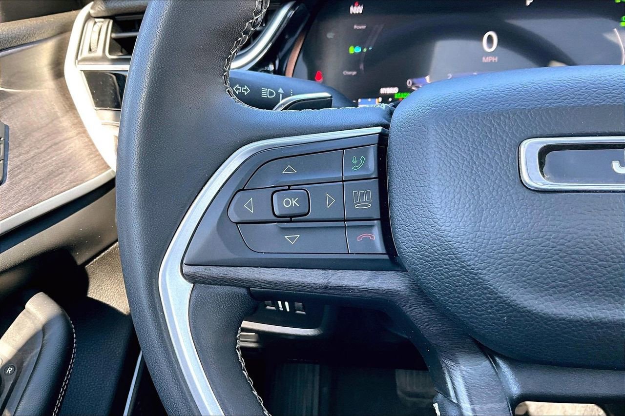 Certified 2023 Jeep Grand Cherokee 4WD 4xe image 29