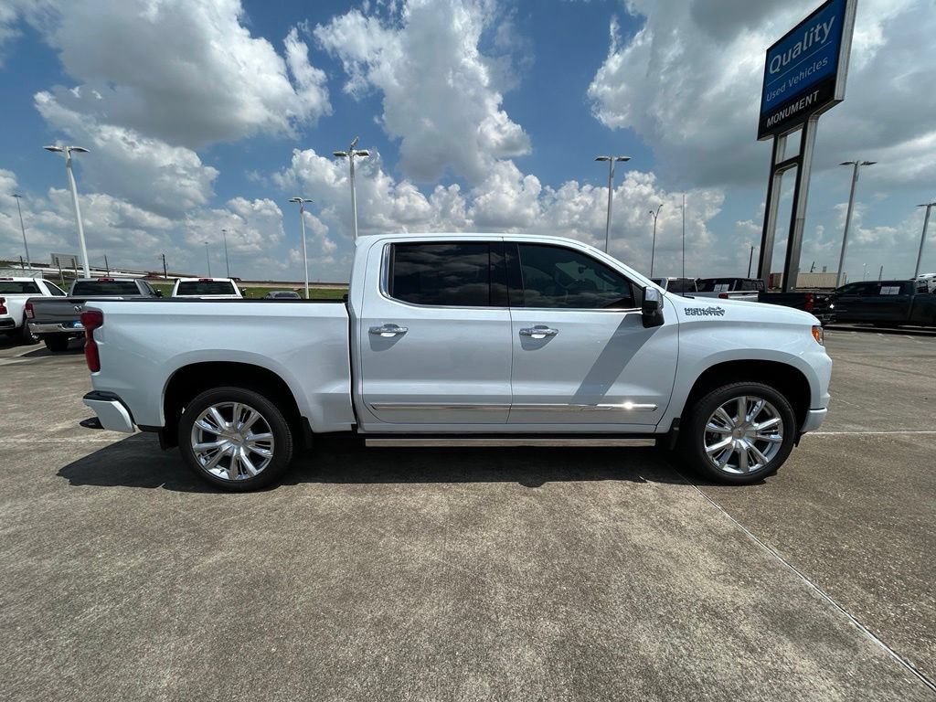 New 2026 Chevrolet Silverado 1500 High Country AWD/4WD image 4