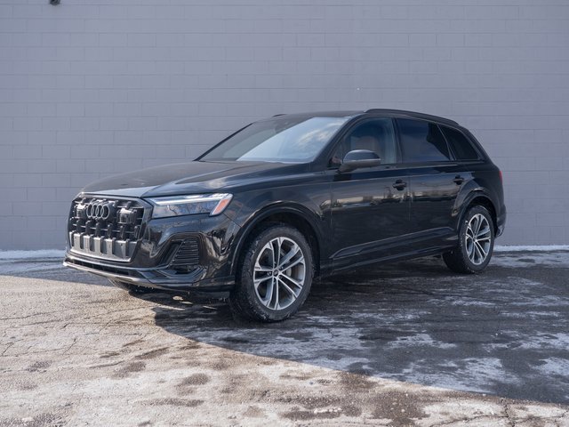 Certified 2025 Audi Q7 2.0T Premium w/ Convenience Plus Package