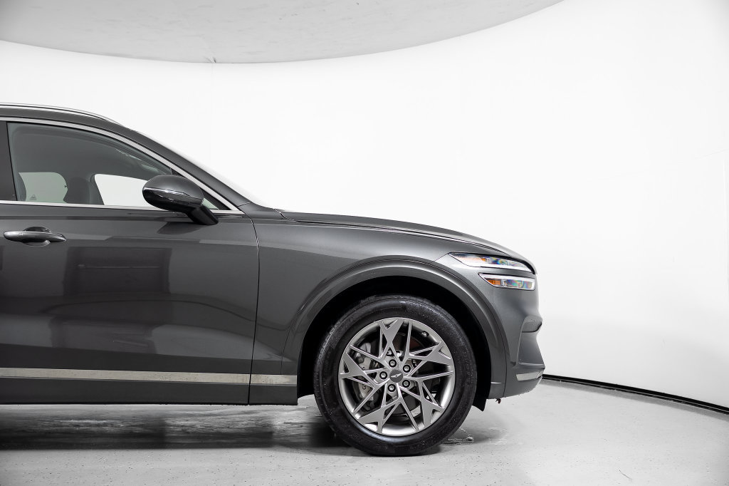 Used 2025 Genesis GV70 2.5T AWD/4WD image 4