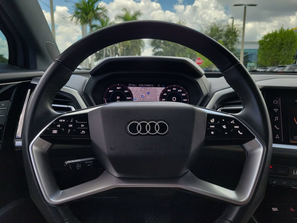 Certified 2025 Audi Q4 e-tron Premium Plus w/ Premium Plus AWD/4WD image 8