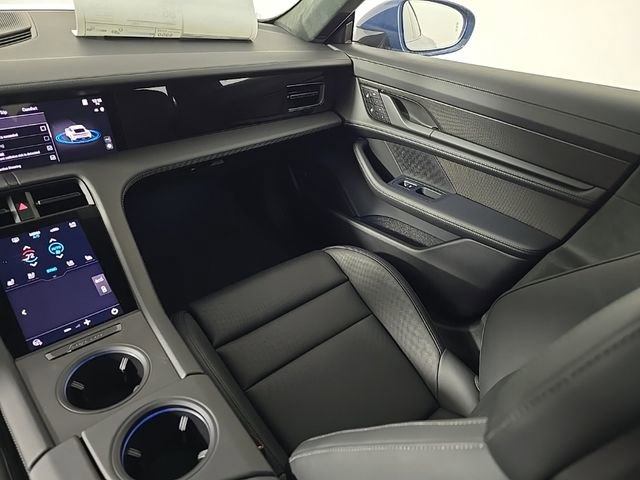 Used 2025 Porsche Taycan GTS image 24