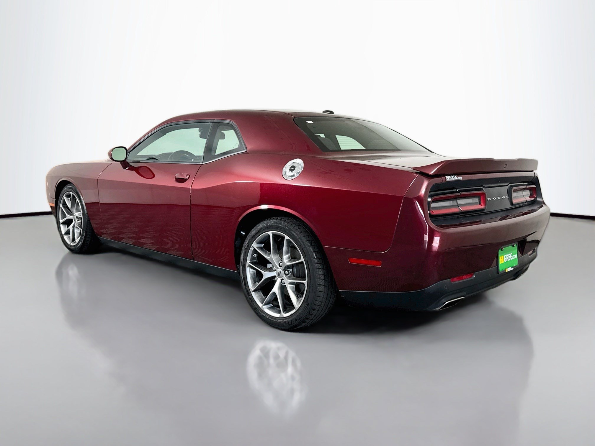 Used 2022 Dodge Challenger GT RWD image 7