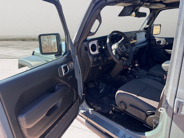 Used 2025 Jeep Wrangler Willysx 4xe image 9