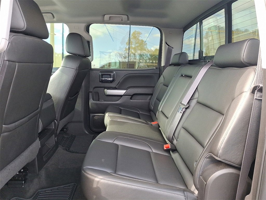 Used 2017 Chevrolet Silverado 1500 LT w/ All Star Edition image 10