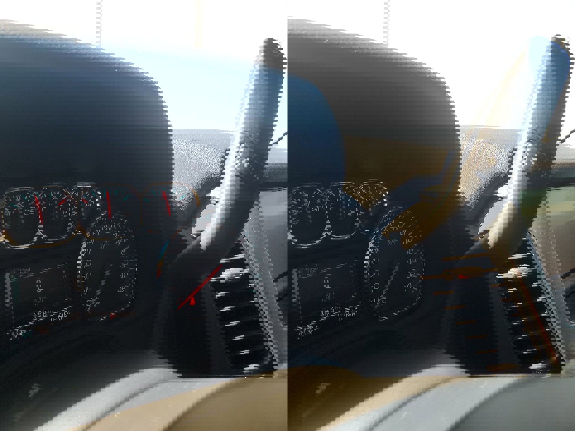 Used 2015 Chevrolet Suburban LTZ AWD/4WD image 24