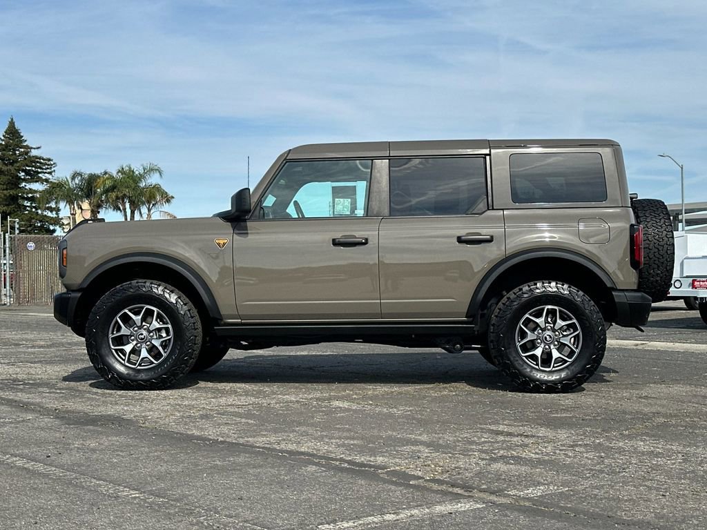 Certified 2025 Ford Bronco Badlands AWD/4WD image 6