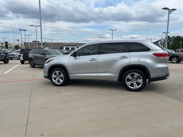 Used 2018 Toyota Highlander Limited FWD image 5