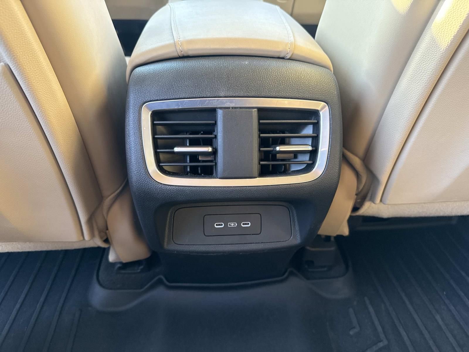 Used 2023 Acura RDX w/ Technology Package image 12