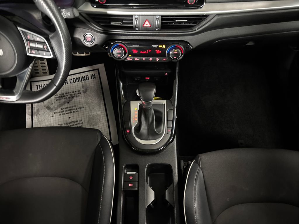 Used 2024 Kia Forte GT-Line w/ GT-Line Premium Package image 21