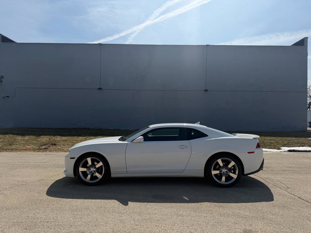Used 2015 Chevrolet Camaro LT w/ RS Package RWD image 4