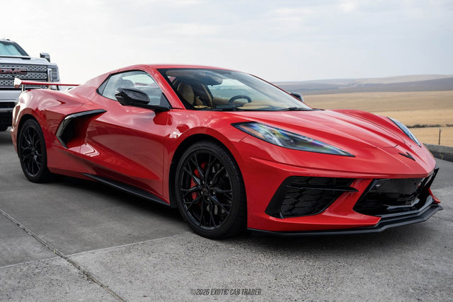 Used 2023 Chevrolet Corvette Stingray Premium Conv w/ Z51 Performance Package RWD image 20