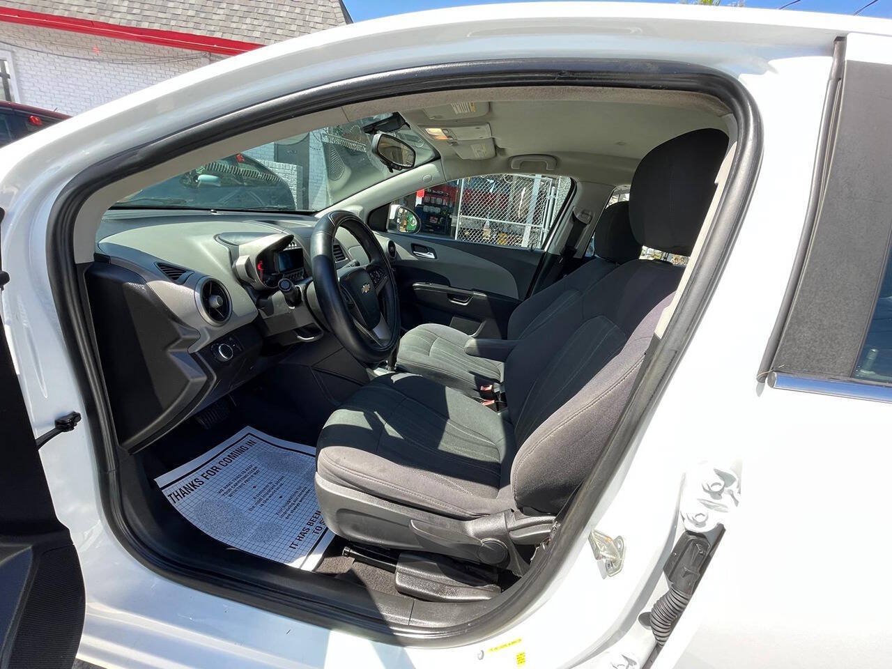Used 2014 Chevrolet Sonic LT FWD image 20