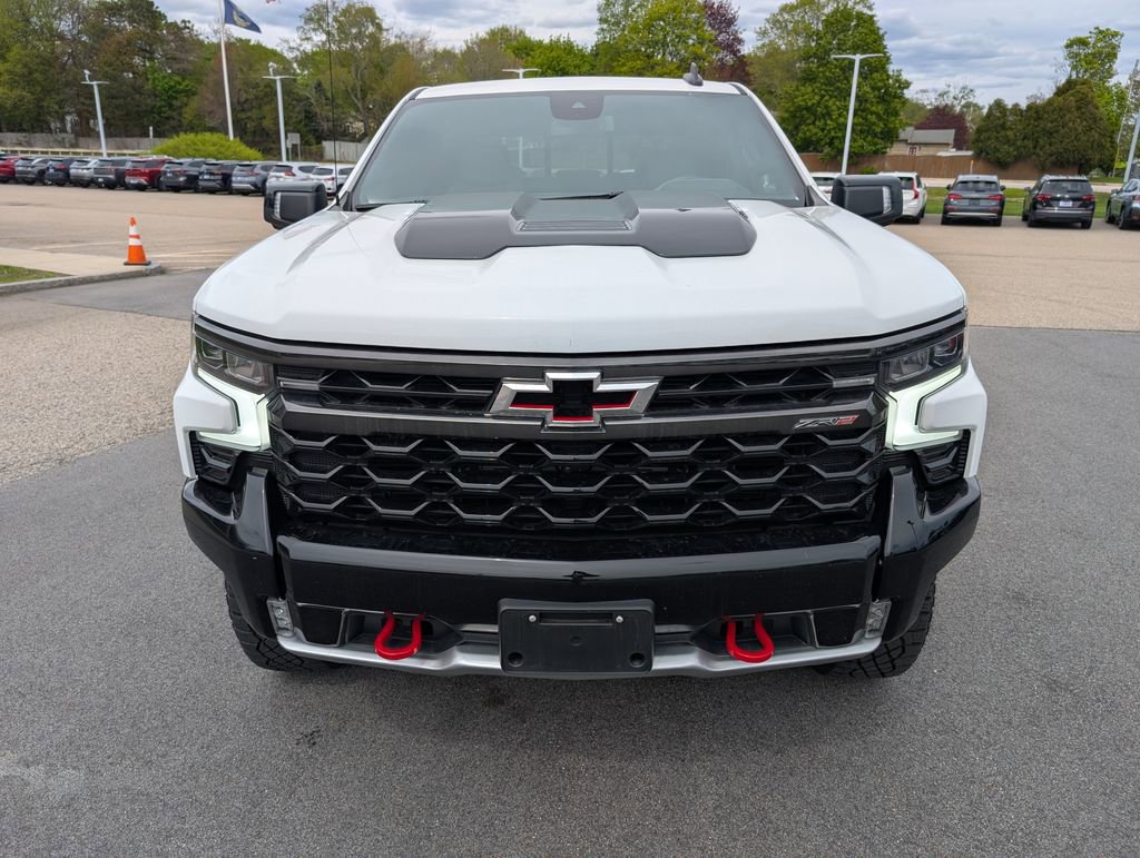 Used 2024 Chevrolet Silverado 1500 ZR2 AWD/4WD image 9