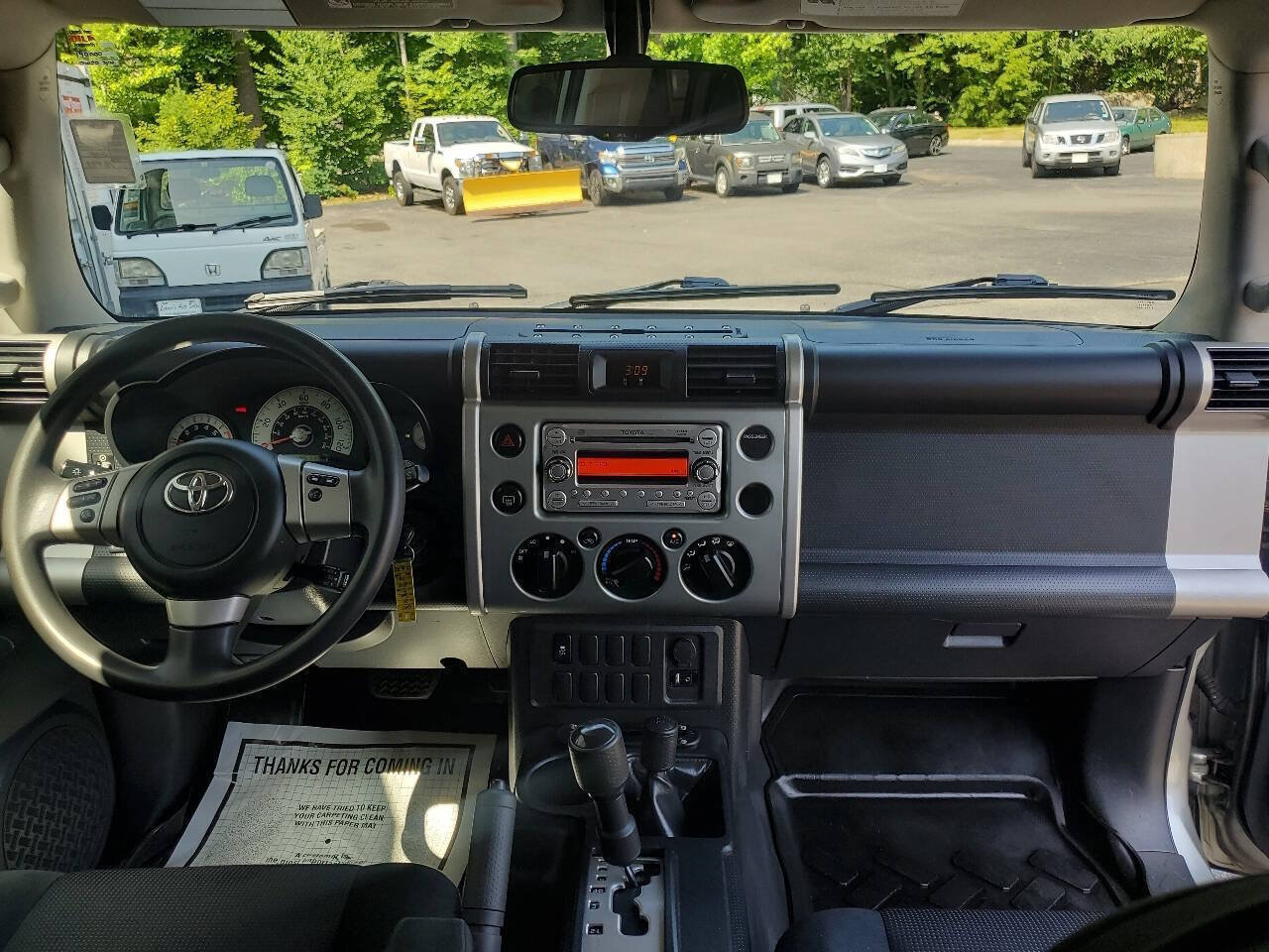 Used 2011 Toyota FJ Cruiser 4WD w/ Convenience Pkg image 13