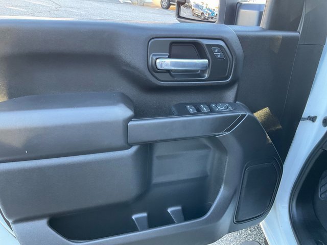 Used 2024 Chevrolet Silverado 2500 Custom w/ Custom Value Package image 7