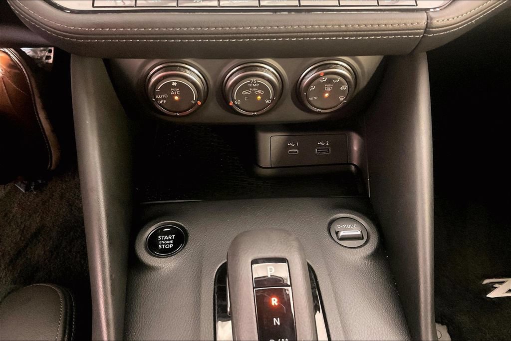 Used 2025 Nissan Z Performance w/ Floor Mat Package RWD image 30
