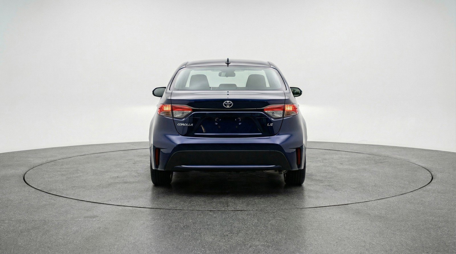 Used 2025 Toyota Corolla LE FWD image 7