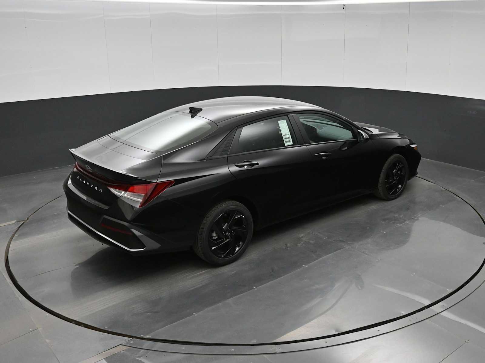 New 2026 Hyundai Elantra Sport FWD image 30