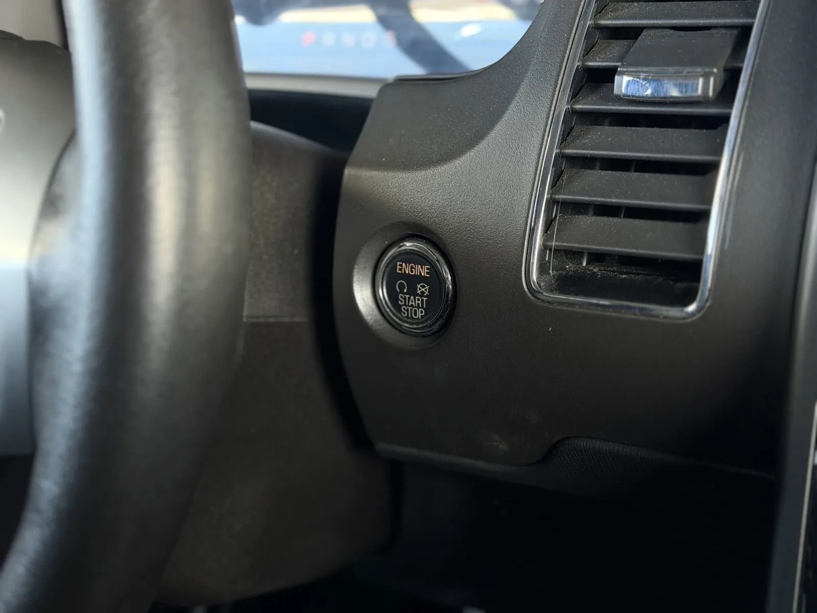 Used 2018 Ford Flex Limited image 32