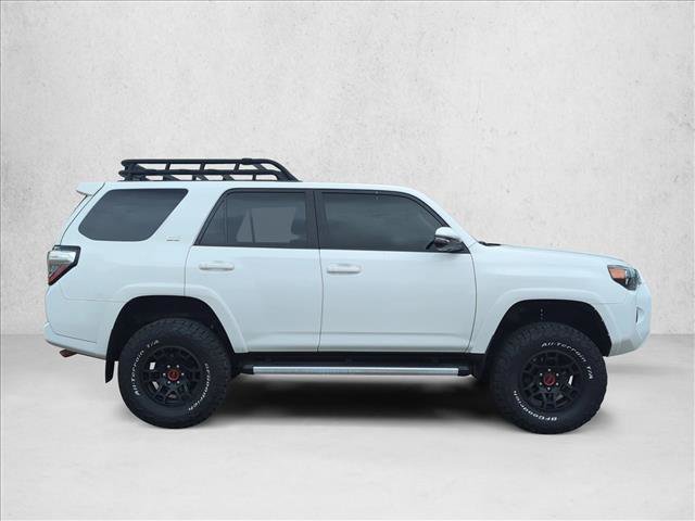 Used 2022 Toyota 4Runner SR5 Premium w/ Moonroof Package AWD/4WD image 5