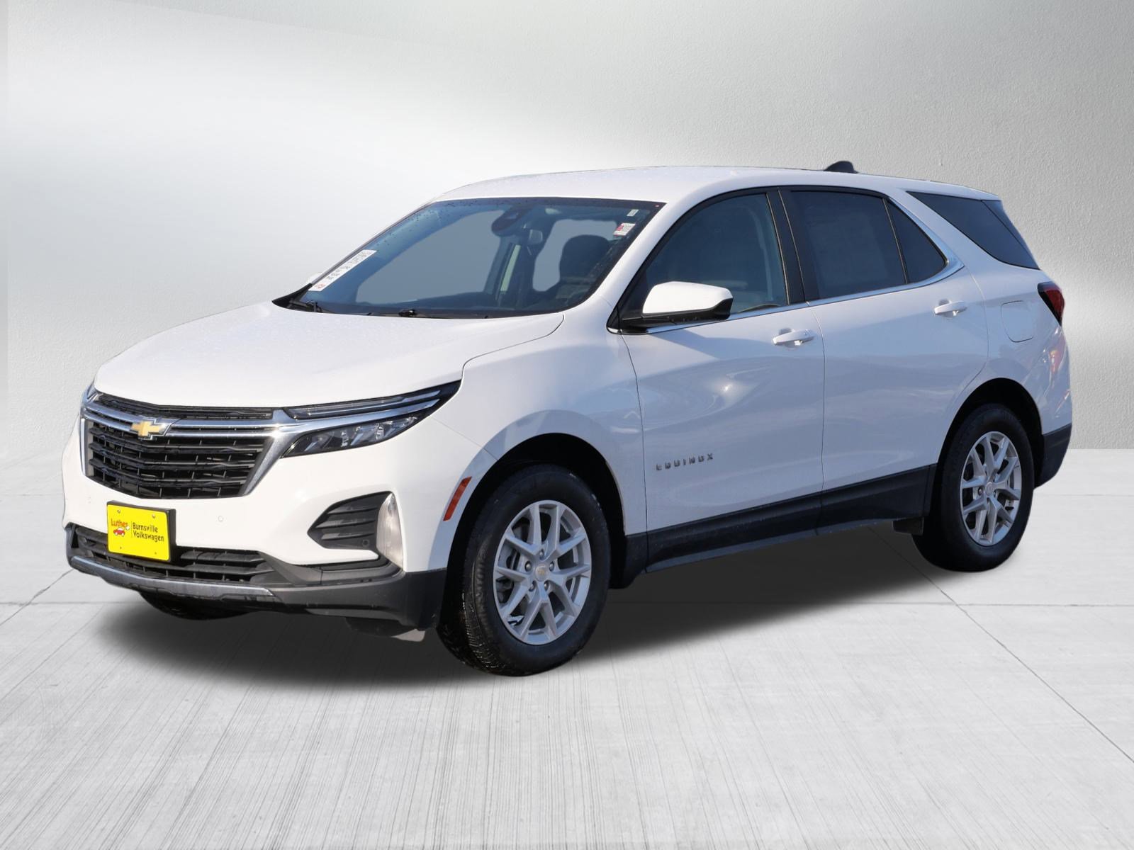 Used 2022 Chevrolet Equinox LT image 3