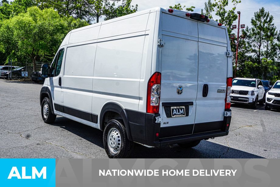 Used 2025 RAM ProMaster 2500 w/ Convenience Group FWD image 4
