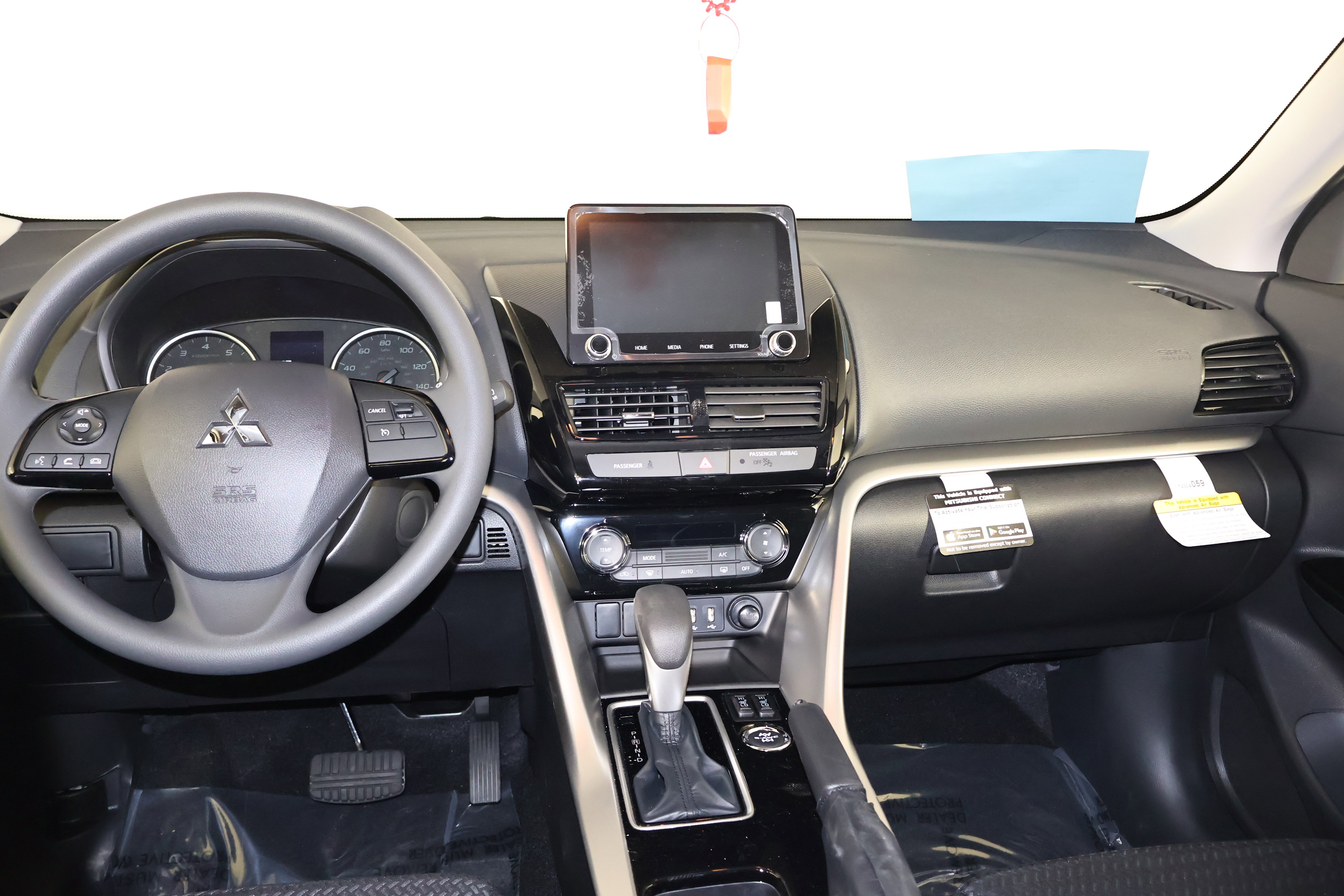 New 2026 Mitsubishi Eclipse Cross LE image 11