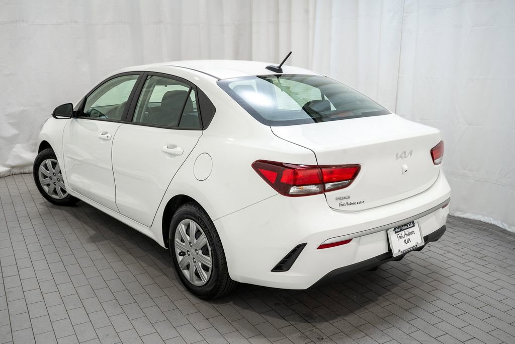 Used 2023 Kia Rio S image 3