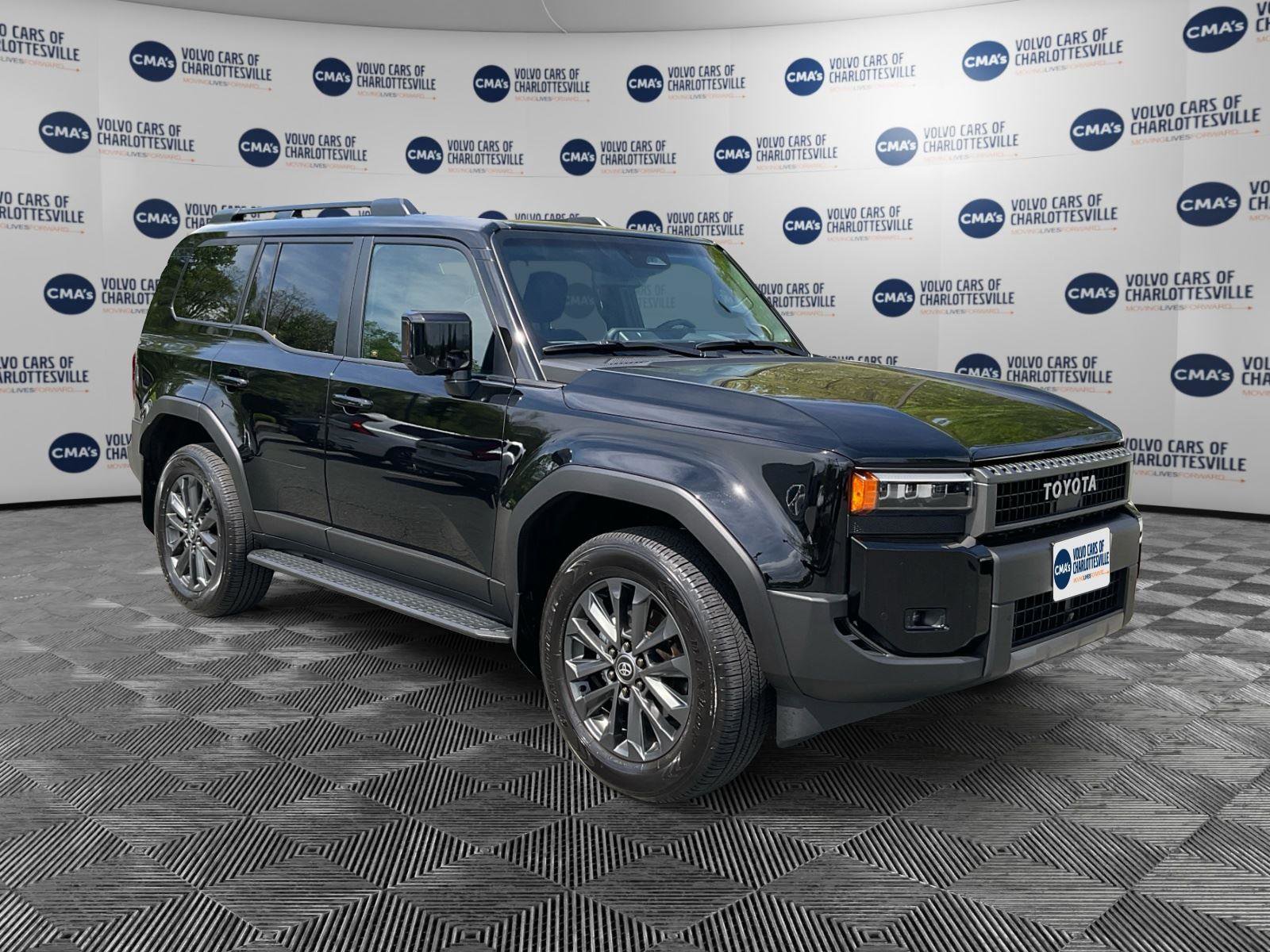 Used 2025 Toyota Land Cruiser w/ Premium Package image 7