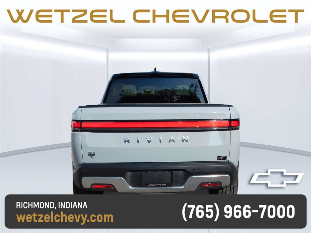 Used 2023 Rivian R1T Adventure Dual AWD/4WD image 4