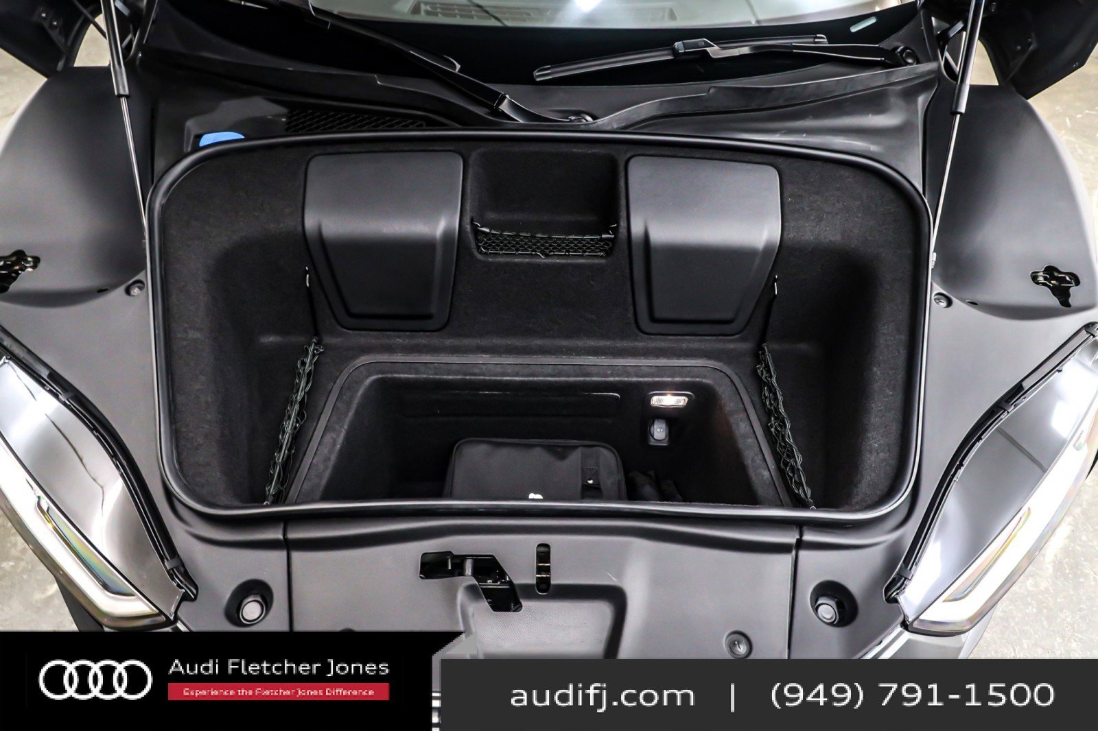 Used 2017 Audi R8 V10 plus image 11