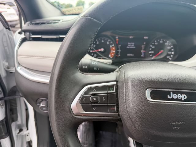 Used 2024 Jeep Compass Limited AWD/4WD image 17
