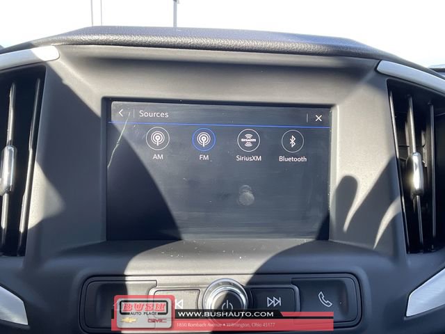 Used 2023 GMC Terrain SLE w/ Driver Convenience Package image 13