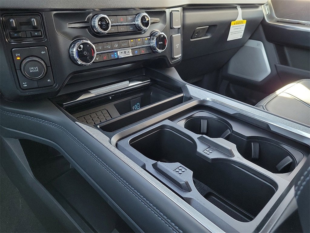 New 2025 Ford F250 Platinum image 25