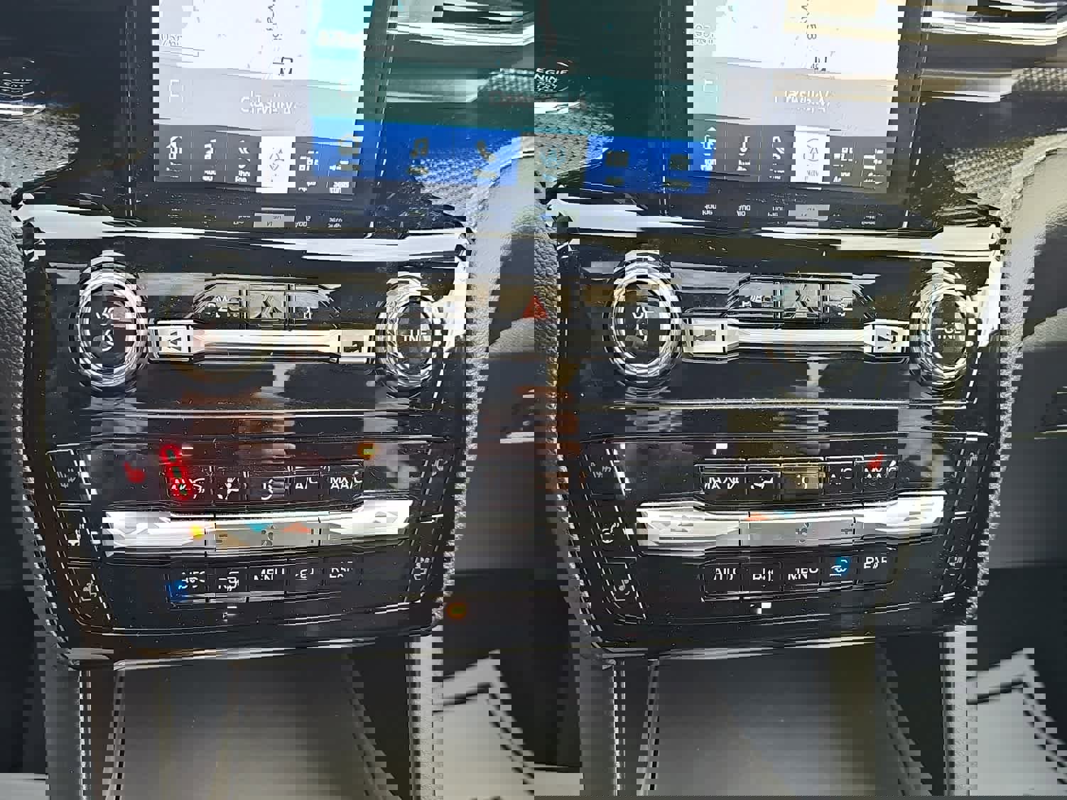 Used 2022 Ford Explorer ST w/ Equipment Group 401A image 19