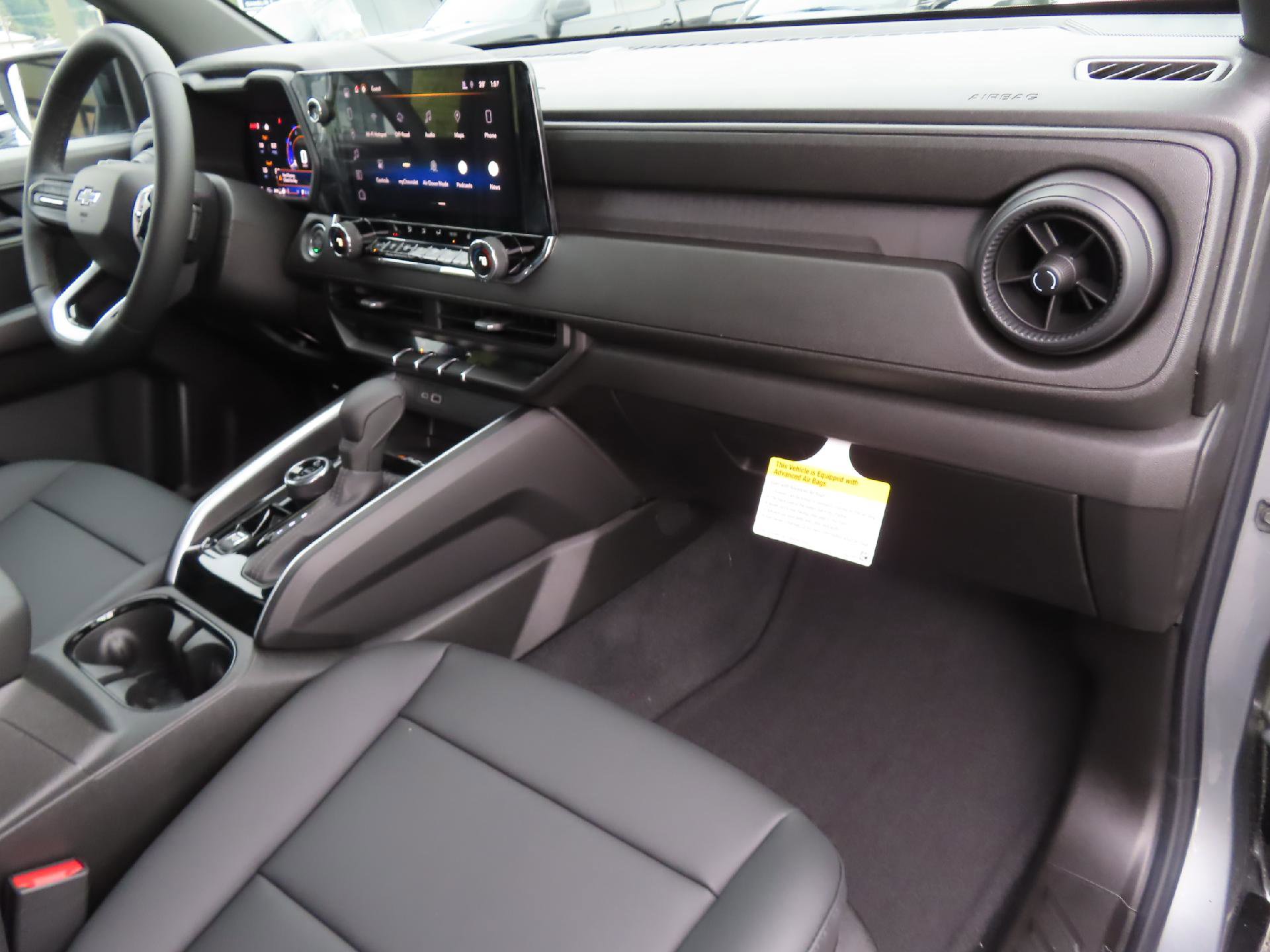 New 2025 Chevrolet Colorado Trail Boss w/ Midnight Edition image 37