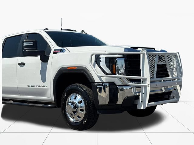 Used 2024 GMC Sierra 3500 Pro AWD/4WD image 27
