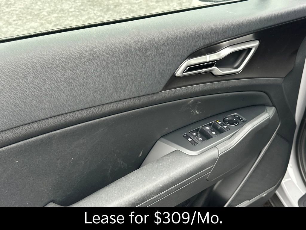 New 2026 Kia Sportage EX image 10
