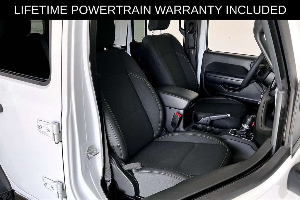 Used 2024 Jeep Wrangler Unlimited Sport AWD/4WD image 9