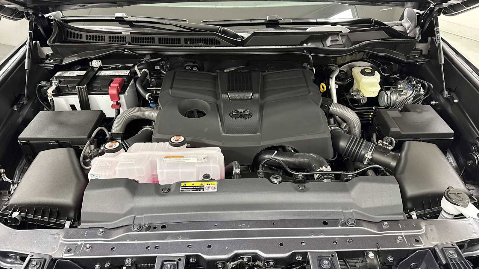 New 2026 Toyota Tundra Limited image 30