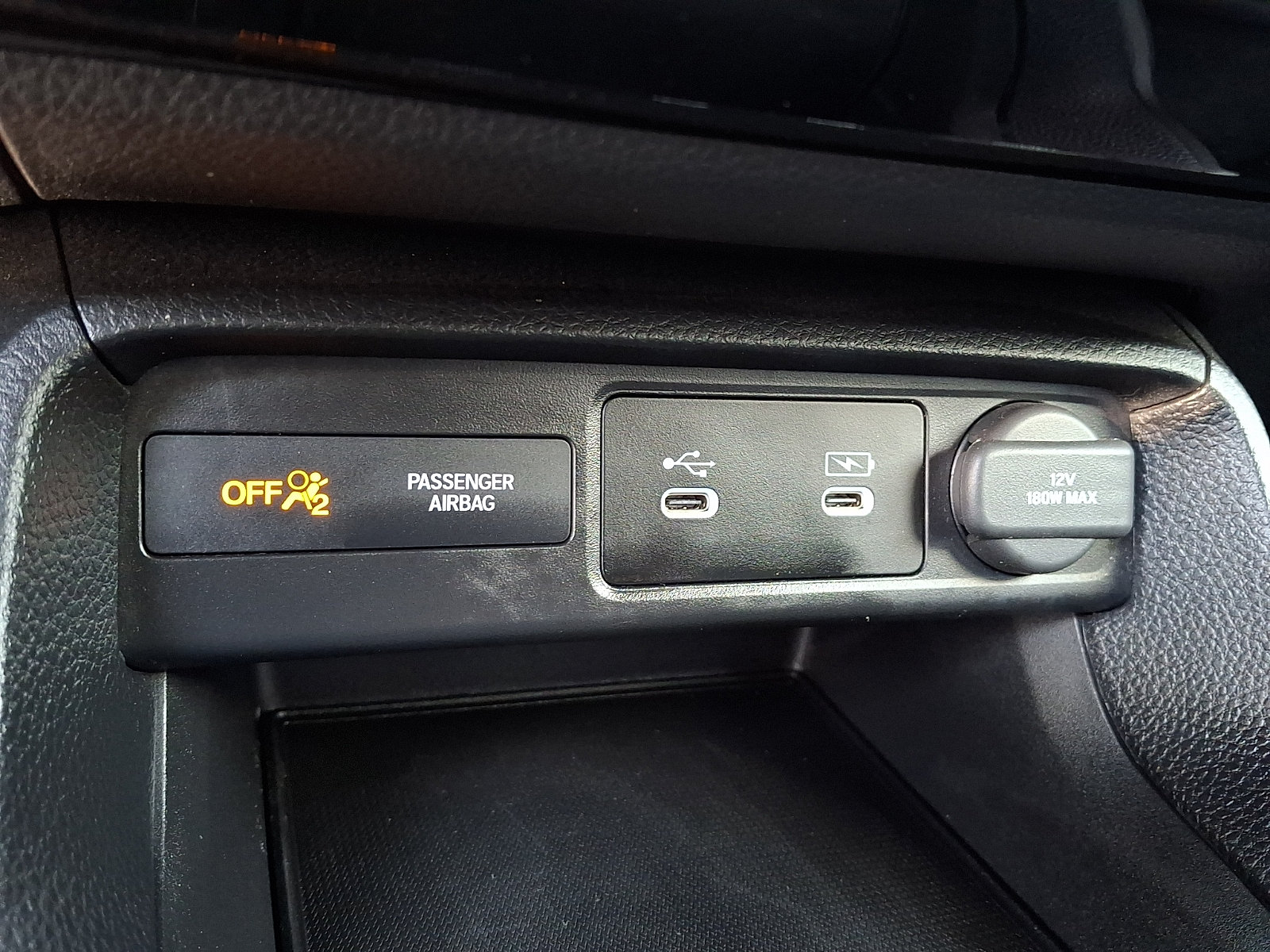 Used 2025 Honda Civic Sport image 22