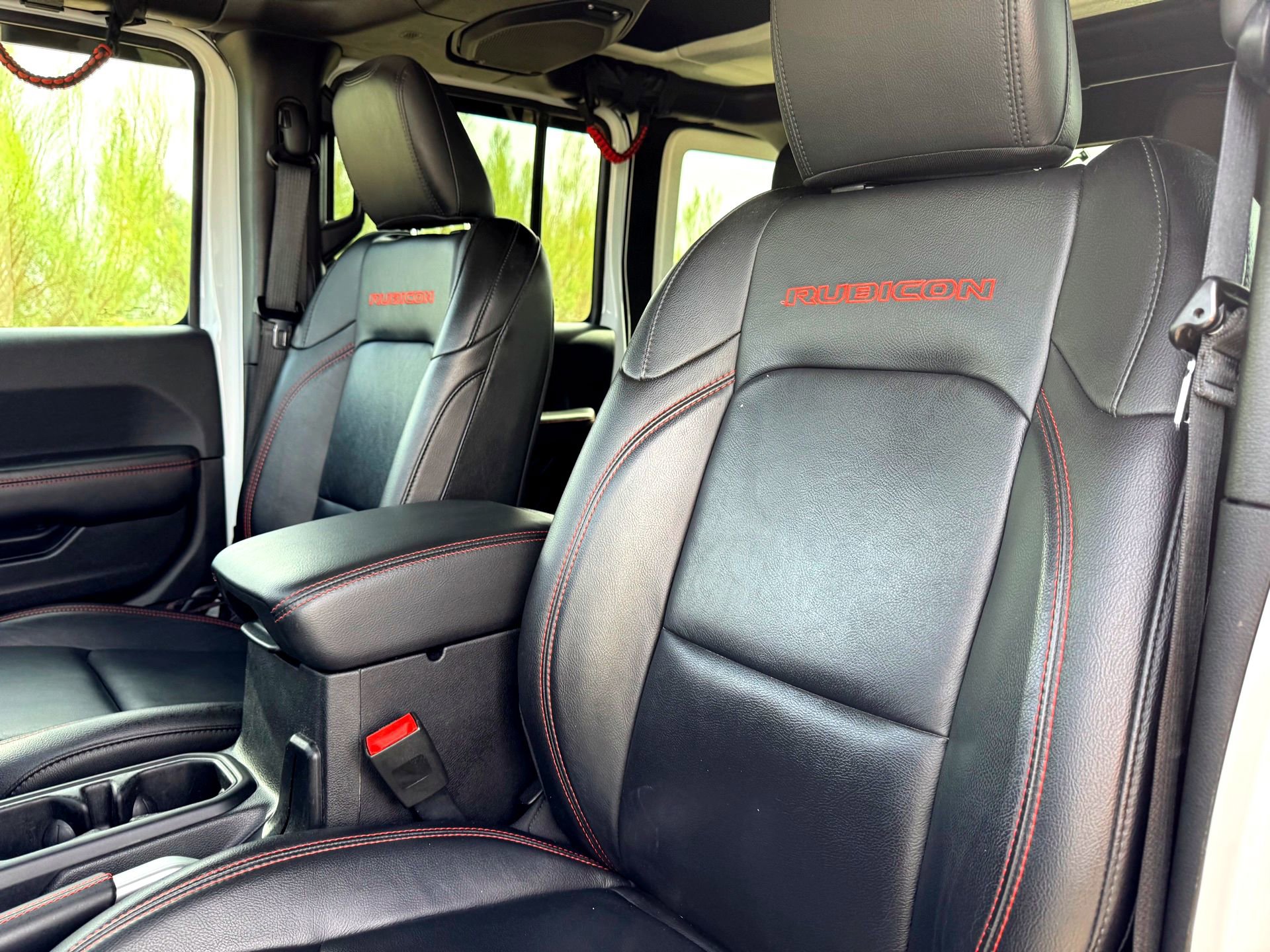 Used 2018 Jeep Wrangler Unlimited Rubicon image 14