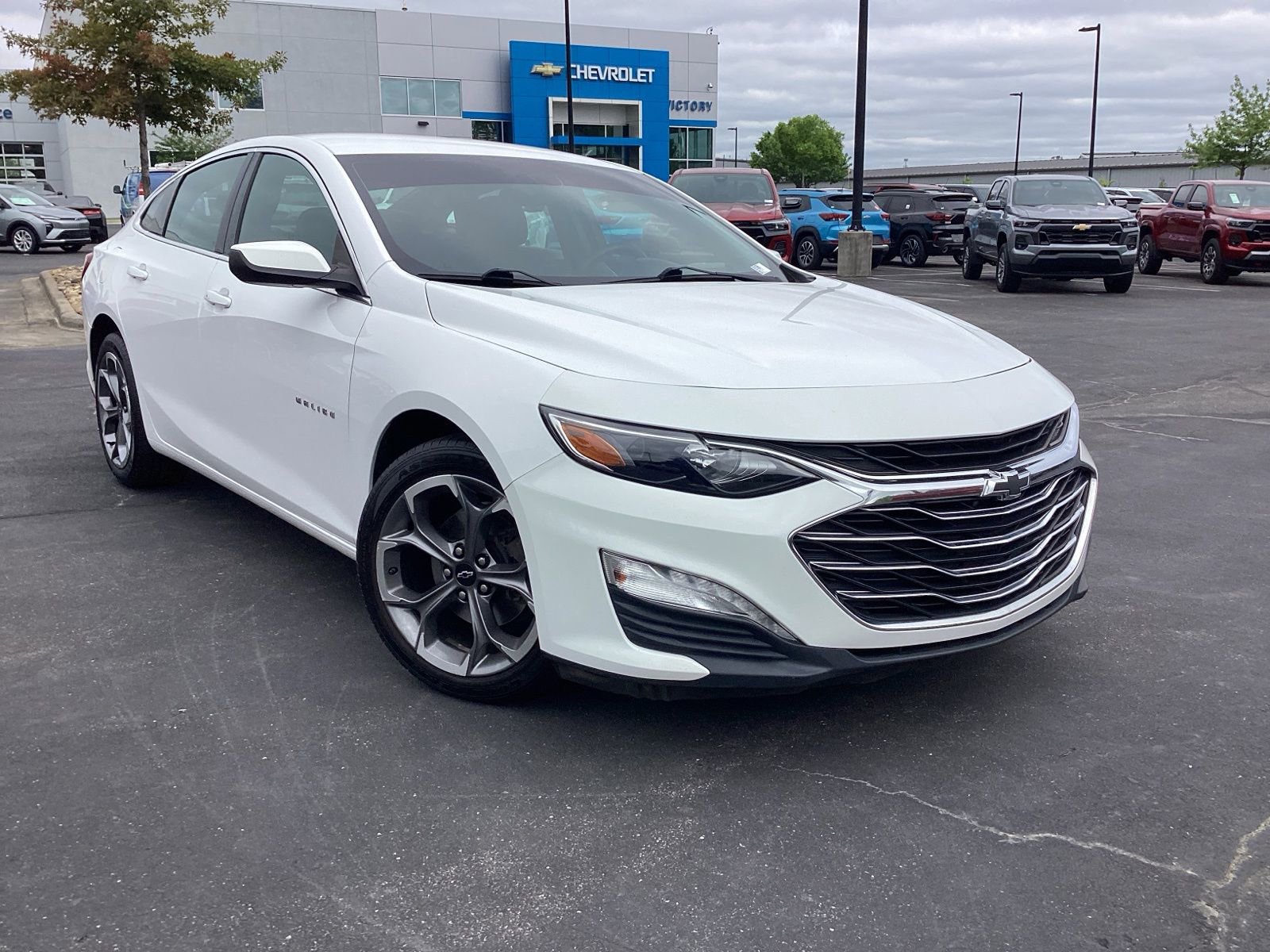 Used 2021 Chevrolet Malibu LT FWD image 7