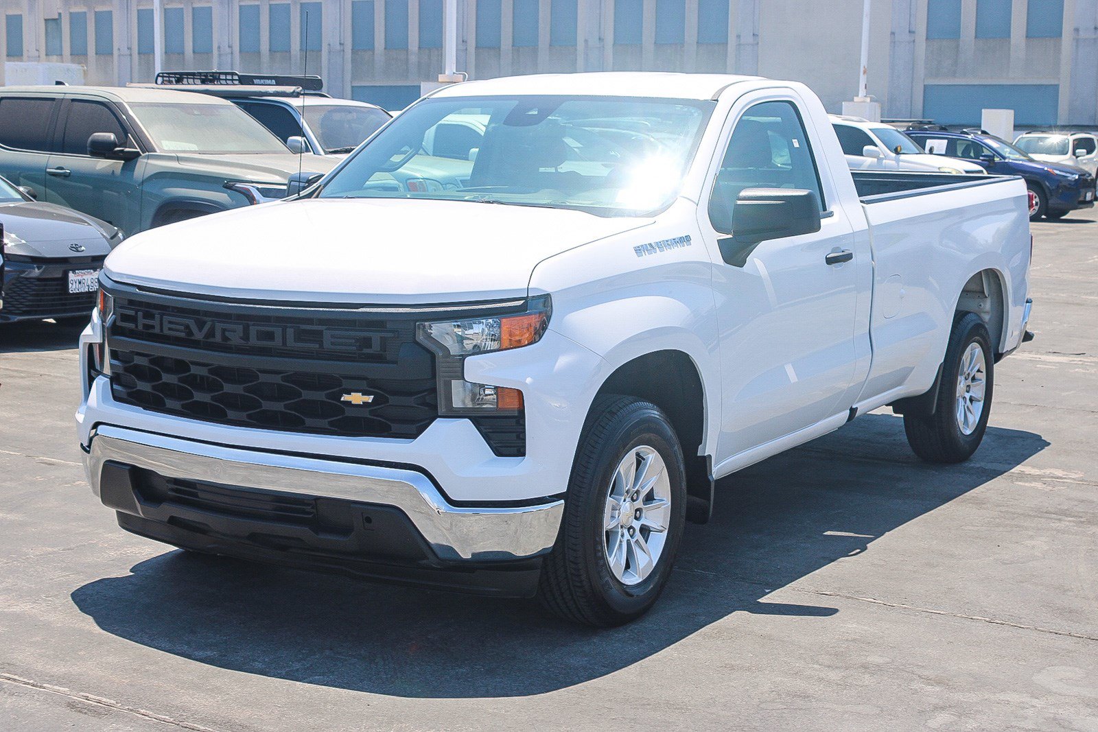 Used 2022 Chevrolet Silverado 1500 W/T RWD image 3