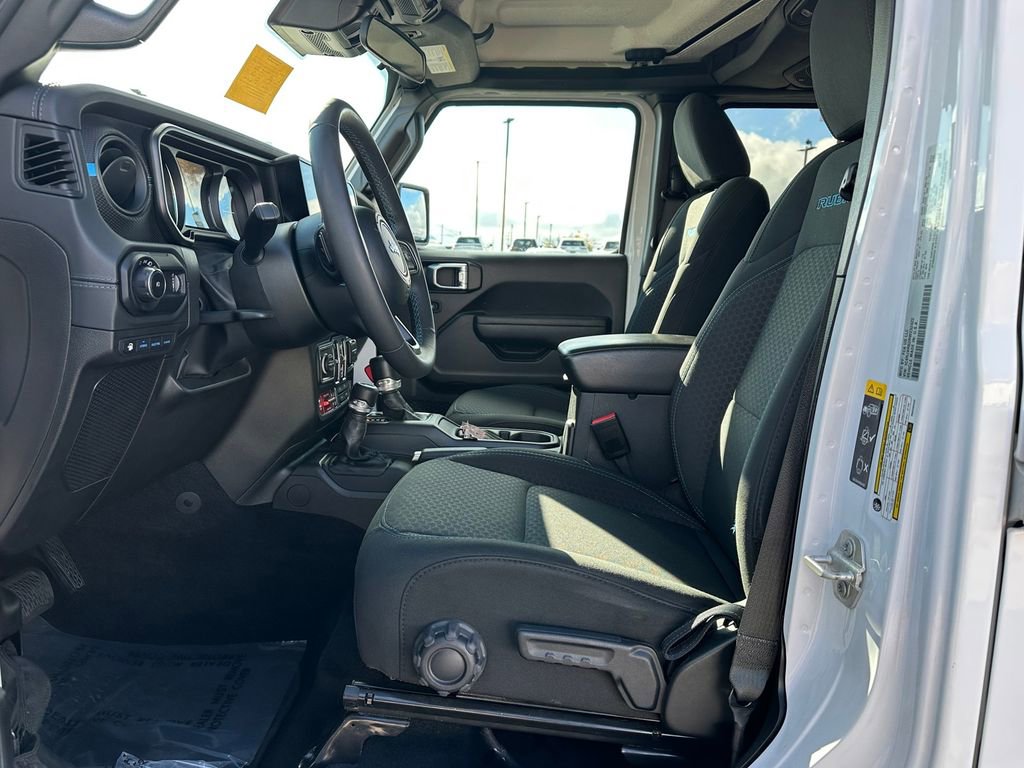 Used 2024 Jeep Wrangler Unlimited Rubicon 4xe image 13