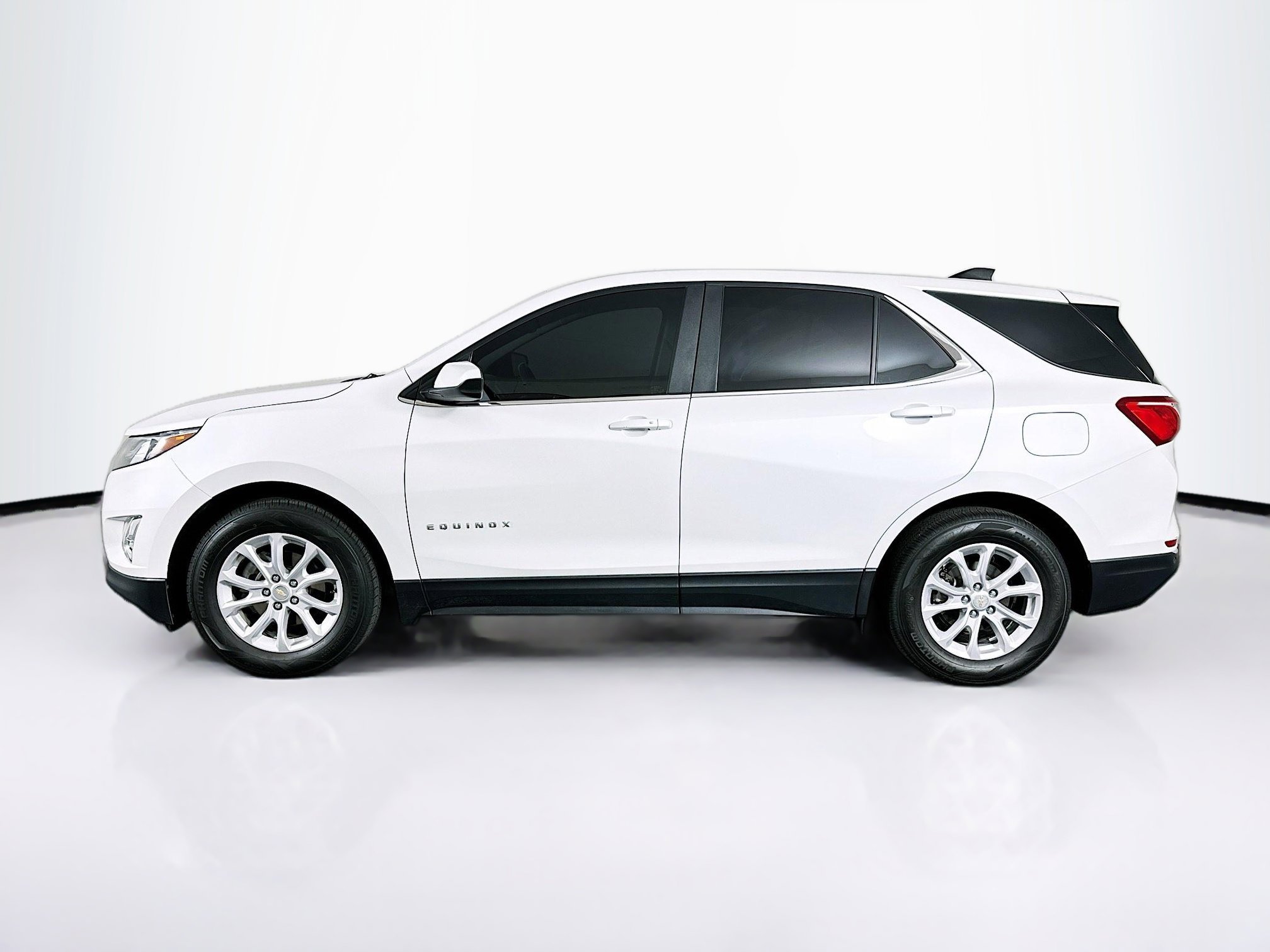Used 2021 Chevrolet Equinox LT FWD image 4