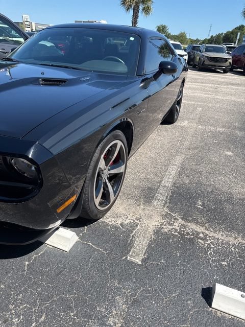 Used 2013 Dodge Challenger R/T RWD image 3