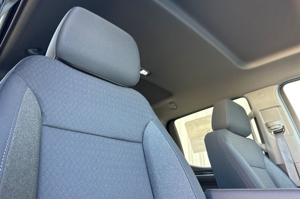 New 2025 Chevrolet Silverado 1500 LT w/ Safety Package RWD image 17